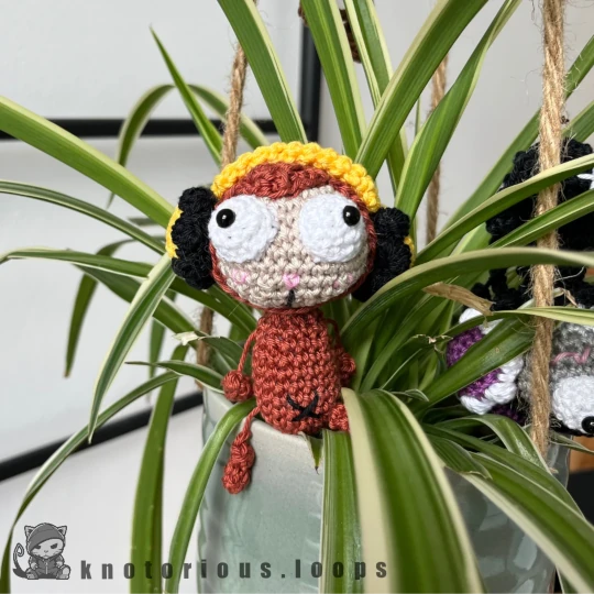 You love cool quirky characters? Check out this free crochet pattern to whip up a derpy monkey Amigurumi vibin' to its favorite songs through its headphones. You love cool quirky characters? Check out this free crochet pattern to whip up a derpy monkey Amigurumi vibin' to its favorite songs through its headphones.